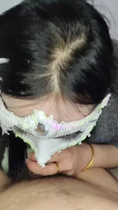 极品老婆口活真不错，多留言抽幸运儿。欣赏